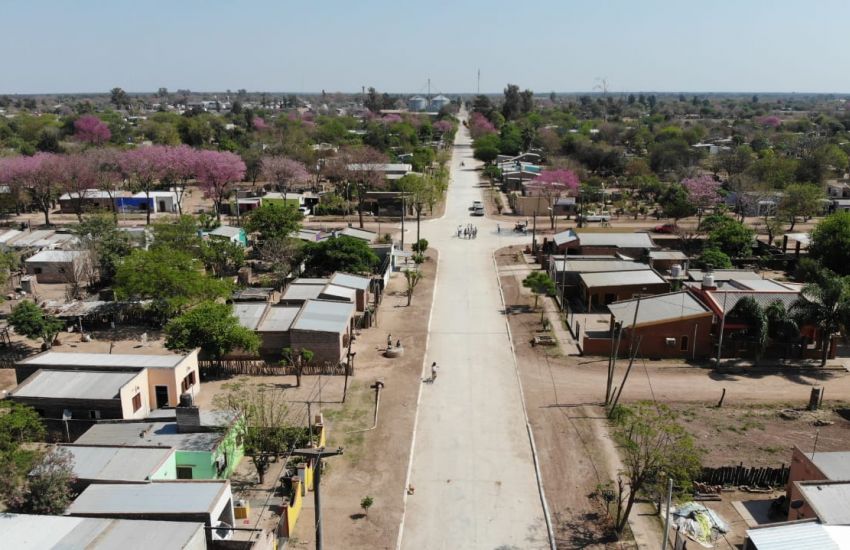 Avanza la obra de pavimentaci n de un nuevo acceso a la localidad